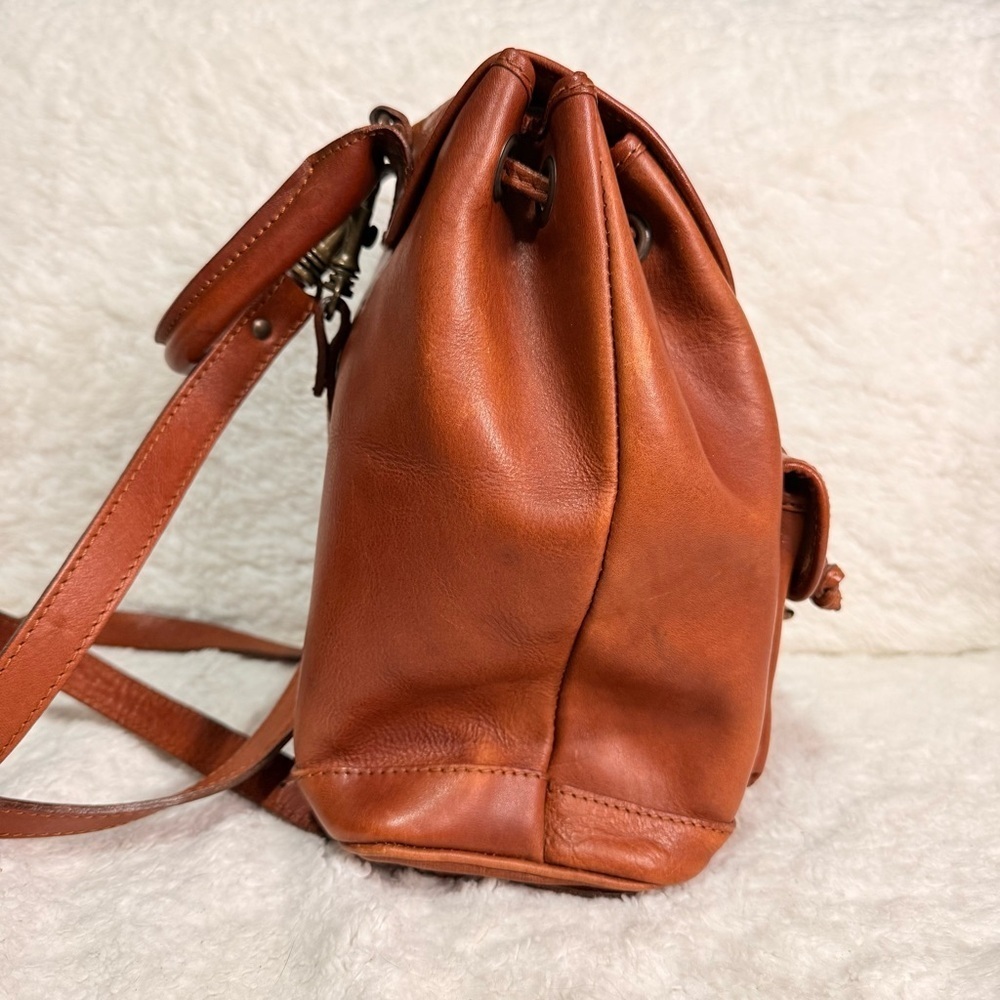 Vintage Italian Leather Backpack Tan - Picture 2 of 13